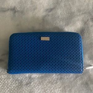 NEW jewell by thirty-one blue wallet